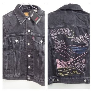 Levi’s Premium Cotton Denim Trucker Jean Jacket NWT Ex Boyfriend w Embroidery